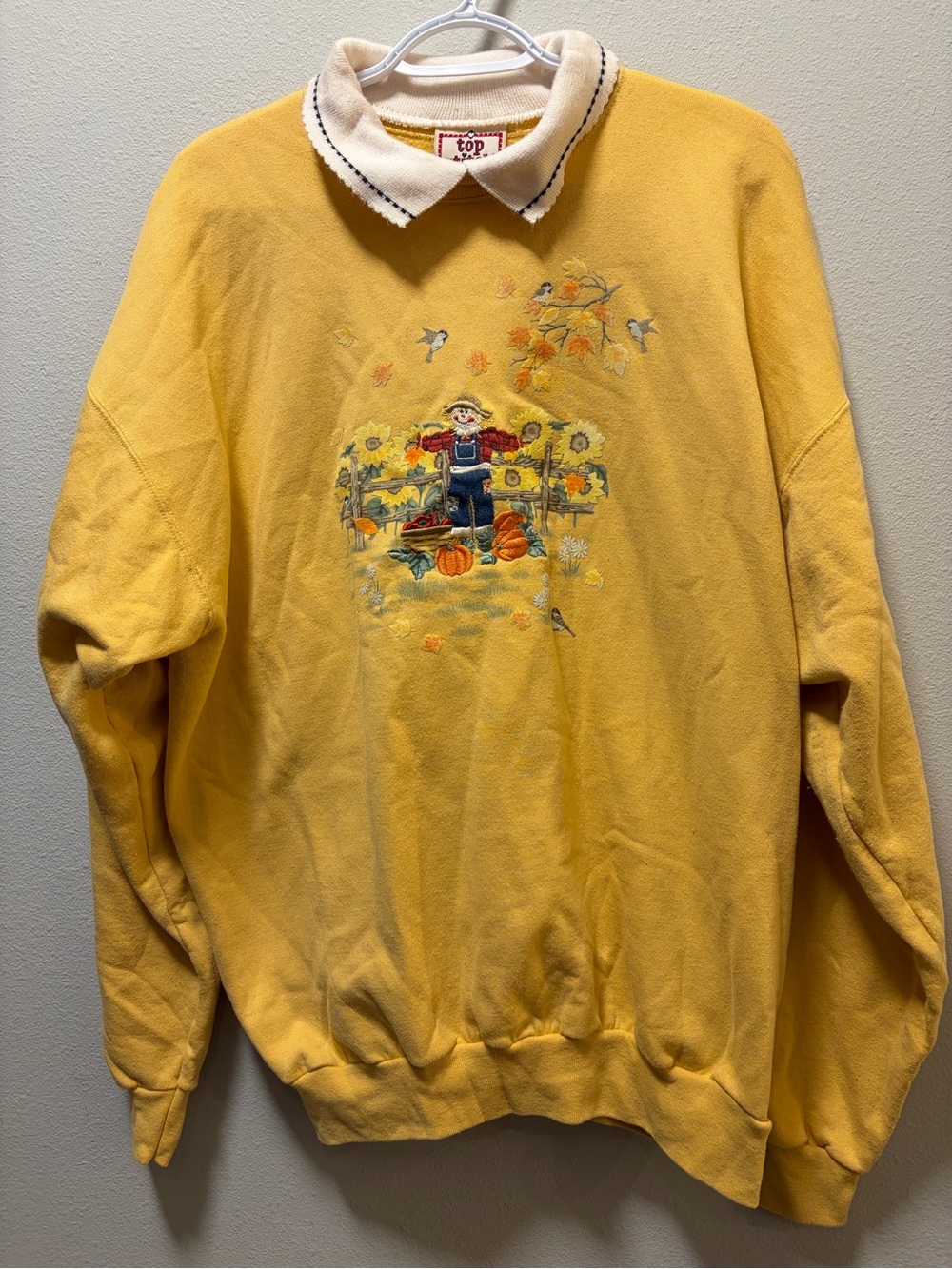 Vintage 90s Top Stitch Morning Sun Embroidered Scarecrow Collar Sweatshirt - XL